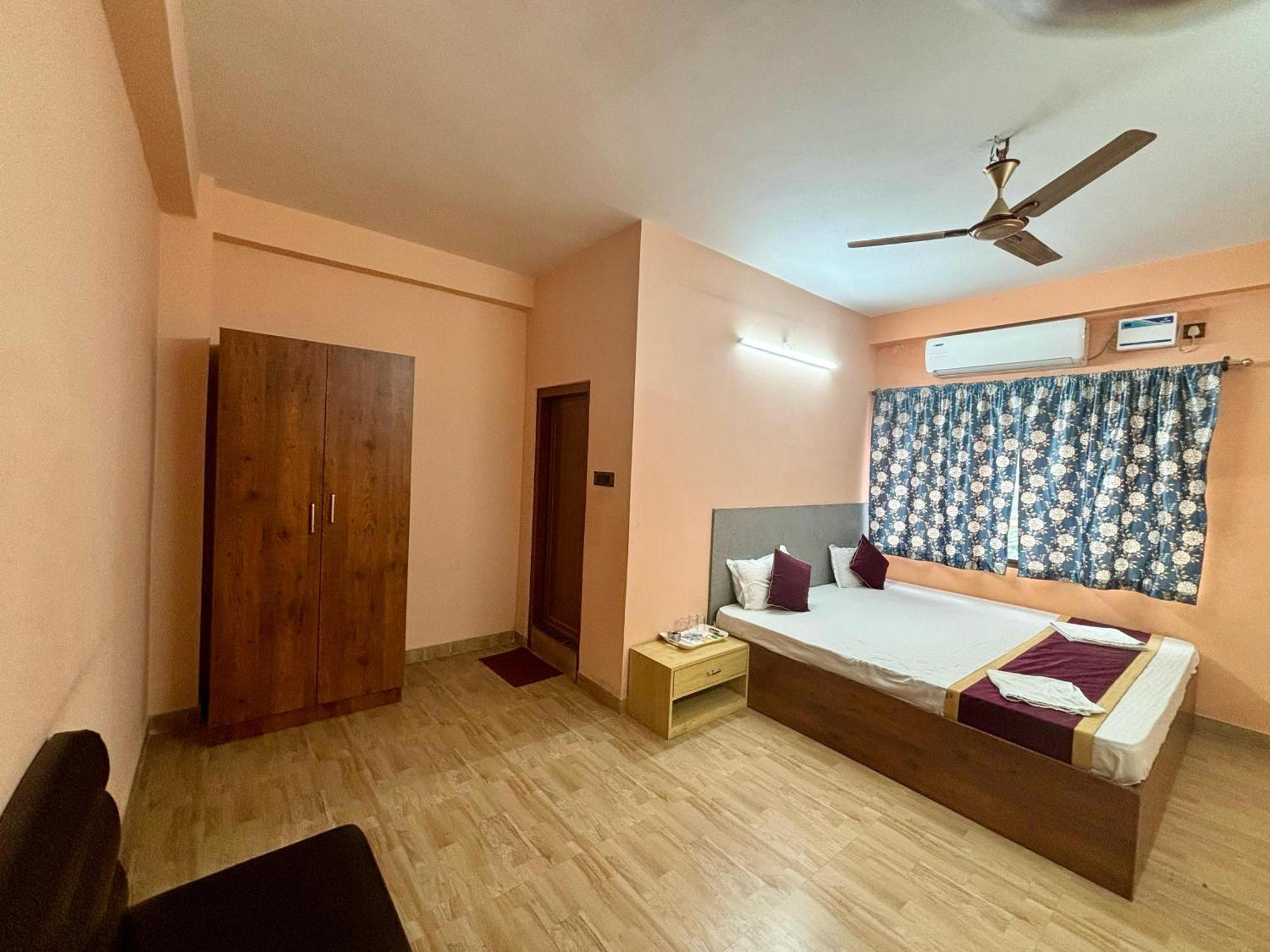 Krishna Shree Guest House Guváhátí Pokoj fotografie